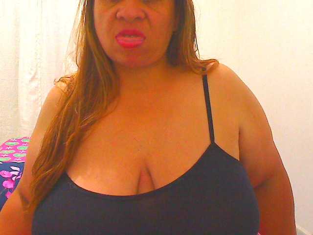 Live sex webcam photo for luciana-pulsy #275547484