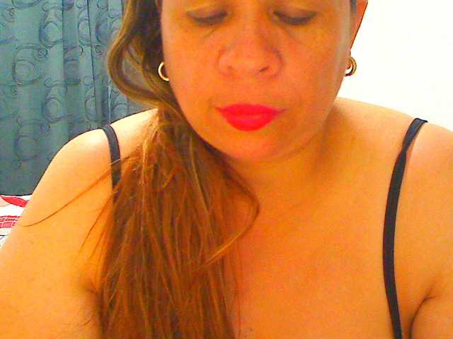 Live sex webcam photo for luciana-pulsy #275907339