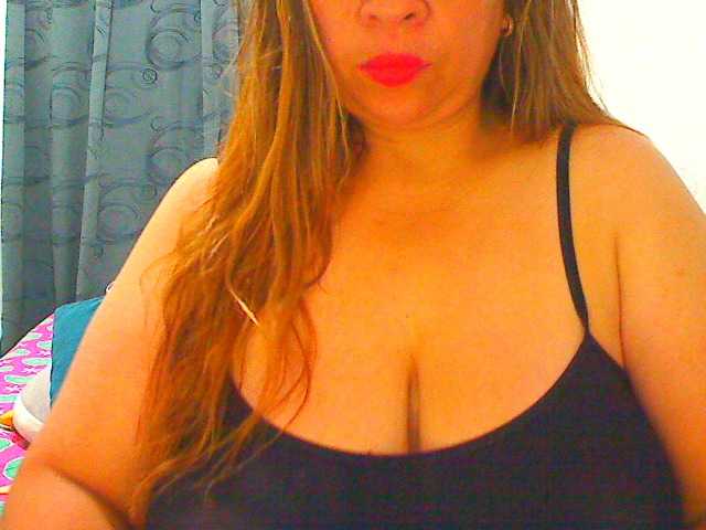 Live sex webcam photo for luciana-pulsy #275917166