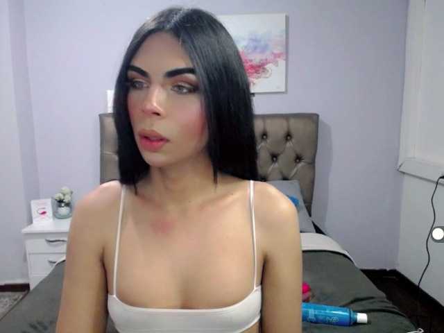 Live sex webcam photo for luciana-queen #273280633