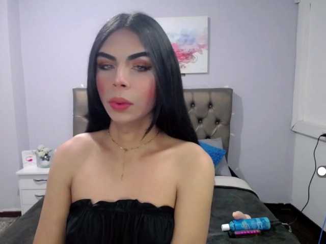 Live sex webcam photo for luciana-queen #273482273