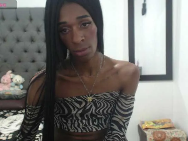 Live sex webcam photo for lucianadolll #290681748
