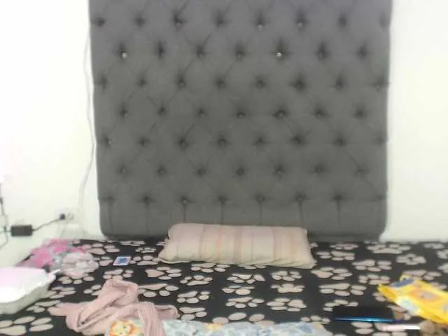 Live sex webcam photo for lucianadolll #291560025