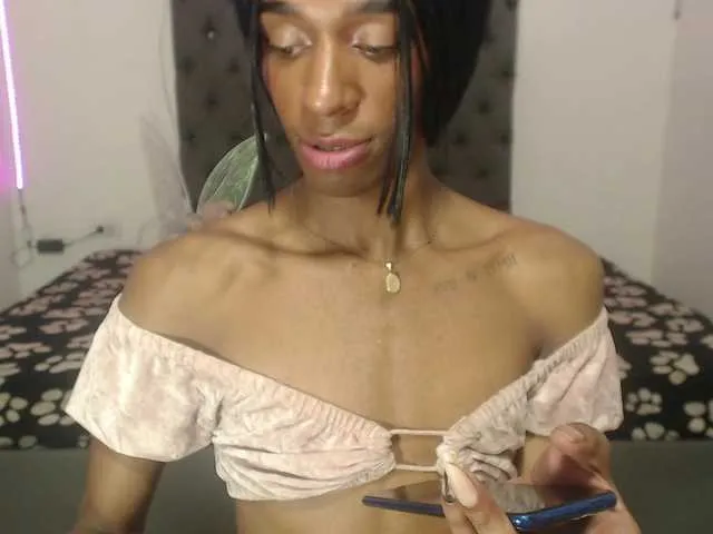 Live sex webcam photo for lucianadolll #291681926