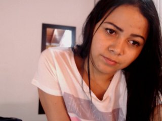 Live sex webcam photo for lucianakim #121317141