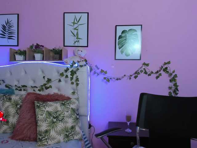 Live sex webcam photo for luciananova #272092948