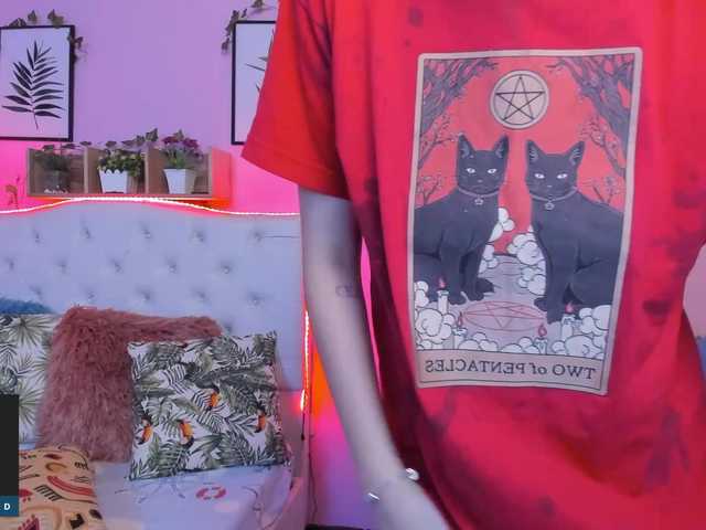 Live sex webcam photo for luciananova #272811346