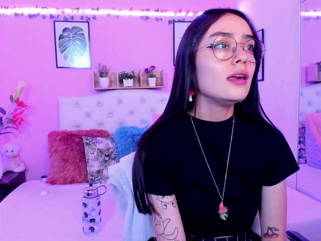 Live sex webcam photo for luciananova #274399558