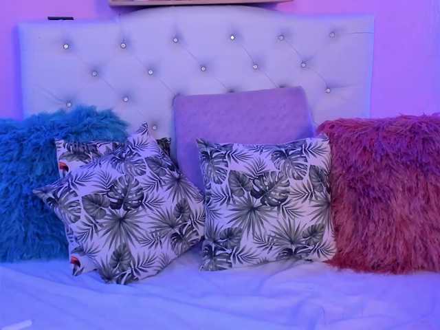 Live sex webcam photo for luciananova #274490964