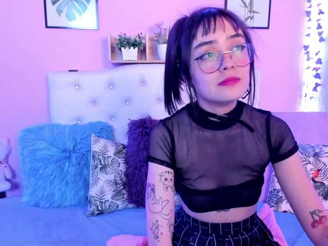 Live sex webcam photo for luciananova #274530448