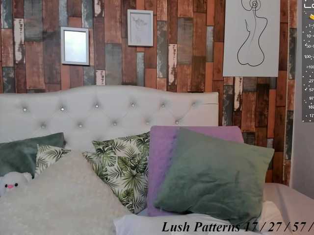 Live sex webcam photo for luciananova #275510160