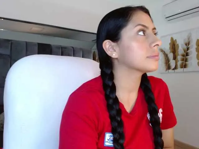 Live sex webcam photo for lucianapalmer #274374388
