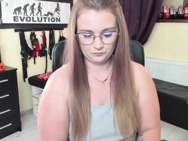 Live sex webcam photo for luckylisa #275731710