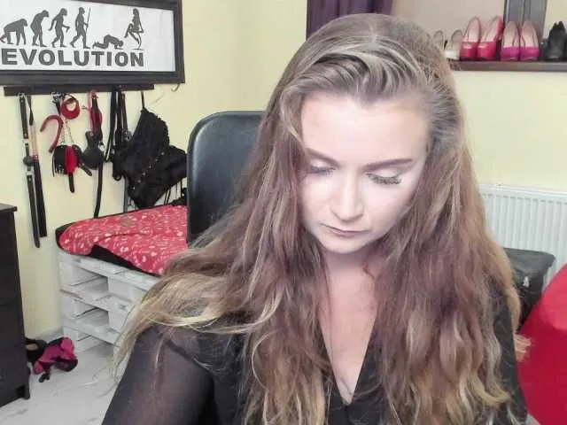 Live sex webcam photo for luckylisa #276422451