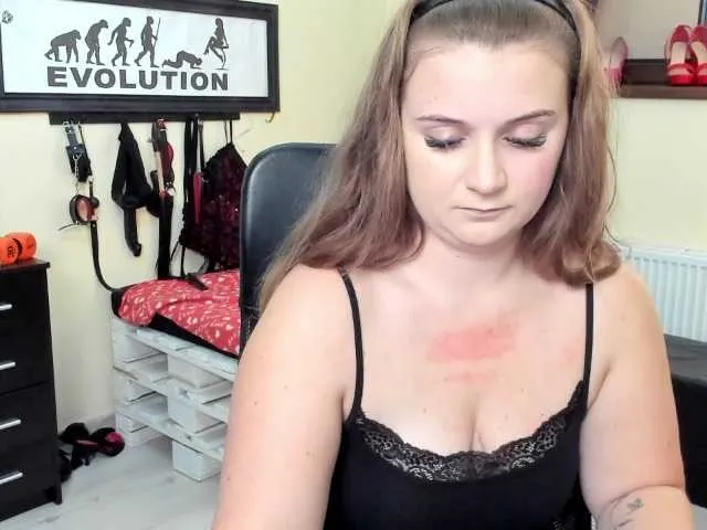 Live sex webcam photo for luckylisa #276618039