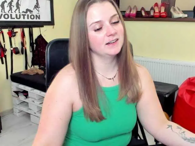 Live sex webcam photo for luckylisa #277405344
