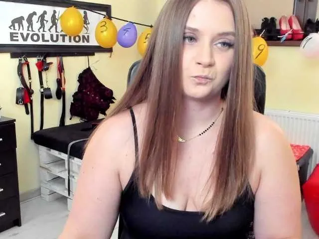 Live sex webcam photo for luckylisa #277688090