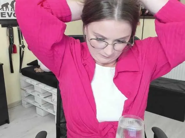 Live sex webcam photo for luckylisa #278222578