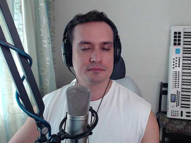 Live sex webcam photo for luckyman10000000 #291265023