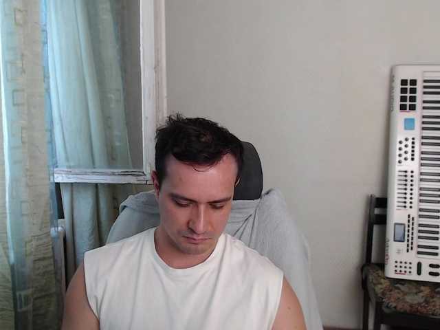 Live sex webcam photo for luckyman10000000 #291272174