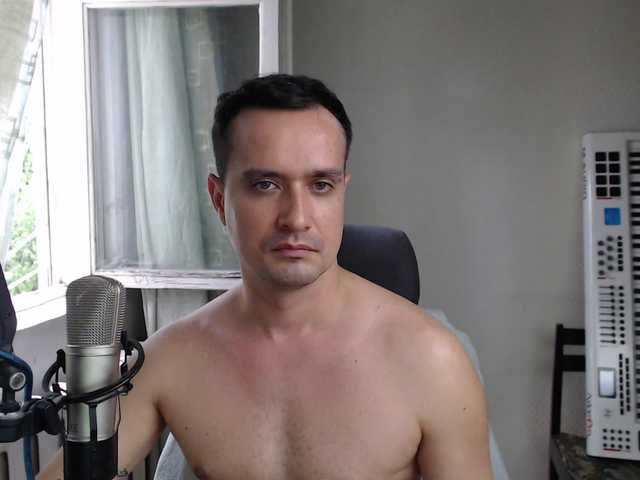 Live sex webcam photo for luckyman10000000 #291332009