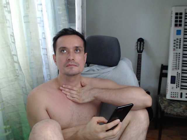 Live sex webcam photo for luckyman10000000 #291377429