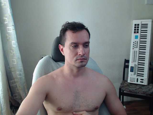 Live sex webcam photo for luckyman10000000 #291397193