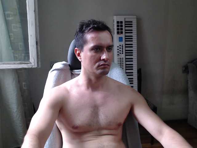 Live sex webcam photo for luckyman10000000 #291430303