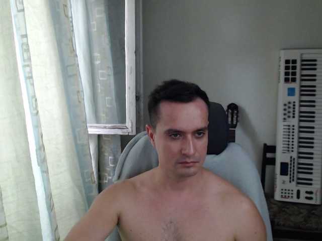 Live sex webcam photo for luckyman10000000 #291459064