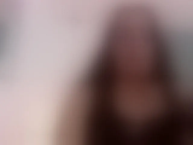 Live sex webcam photo for lucy-blue28 #293687081