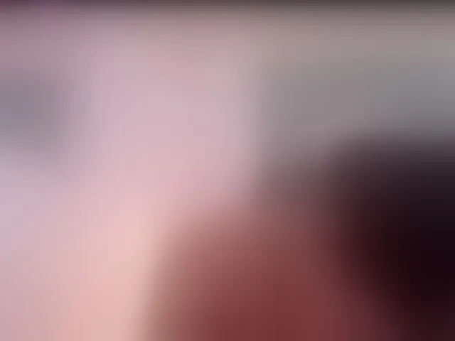 Live sex webcam photo for lucy-blue28 #294075660