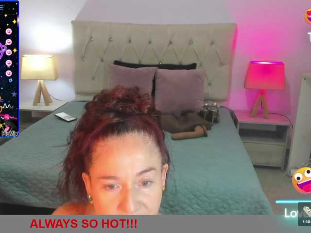 Live sex webcam photo for lucy-hott #290644653