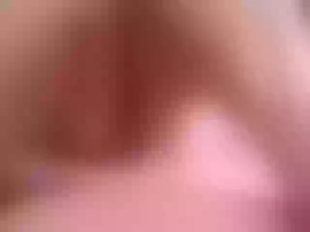 Live sex webcam photo for lucyLUxxx #290401844