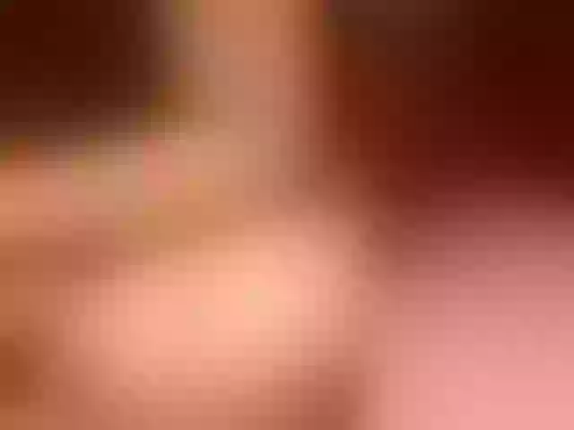 Live sex webcam photo for lucyLUxxx #290855617