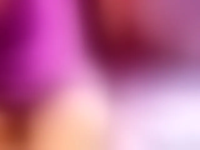 Live sex webcam photo for lucyLUxxx #292659335