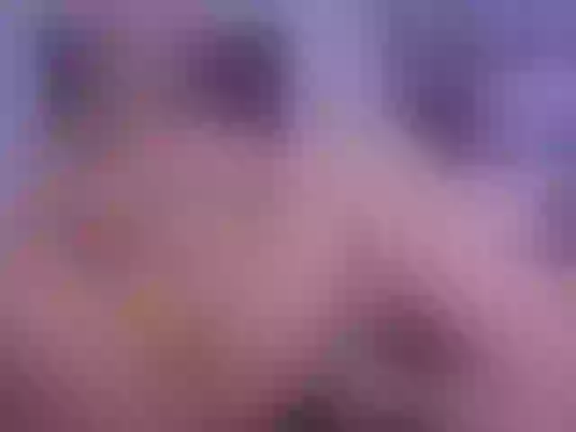 Live sex webcam photo for lucyallen4201 #291886017