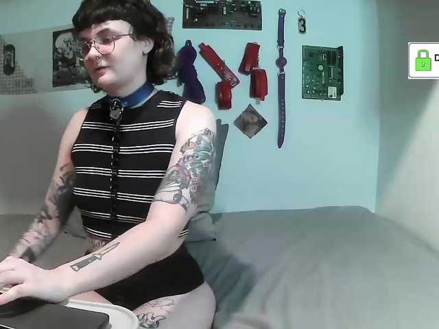 Live sex webcam photo for lucyxxxbot #276434315