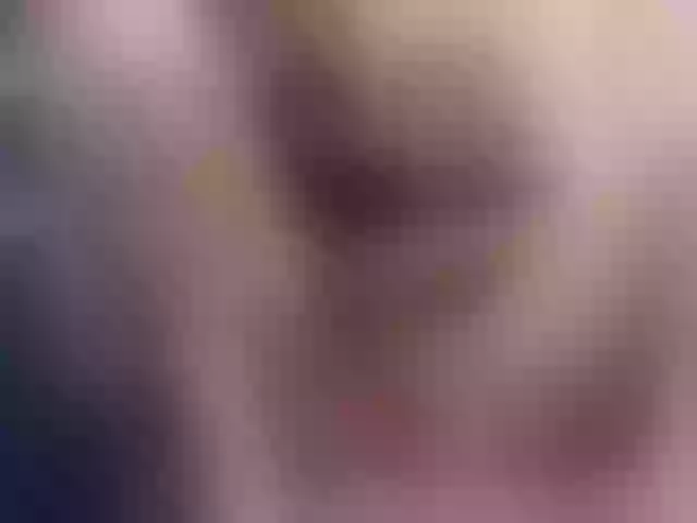 Live sex webcam photo for lukethompsson #275548452
