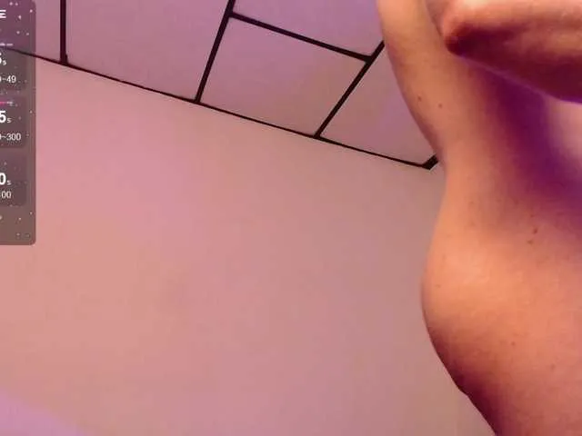 Live sex webcam photo for lukethompsson #287956417