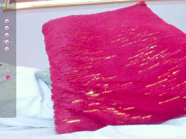 Live sex webcam photo for luli-castro #277488696