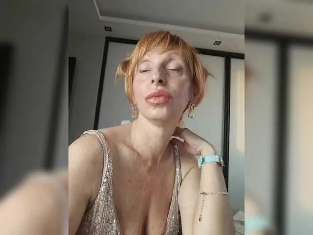 Live sex webcam photo for lulu15a #291394102