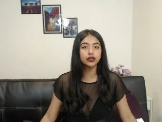 Live sex webcam photo for Lulumontana #122904710