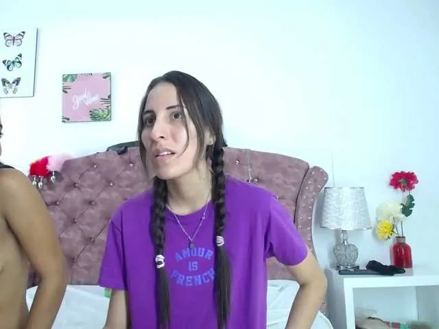Live sex webcam photo for luna-alisson #274013920