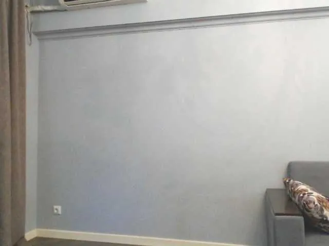 Live sex webcam photo for luna-berry #273195181