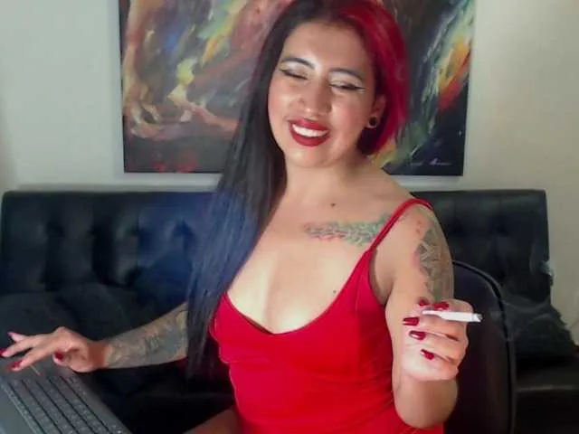 Live sex webcam photo for luna-lang- #271963323