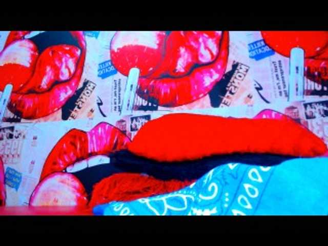 Live sex webcam photo for luna5rusell #275984032