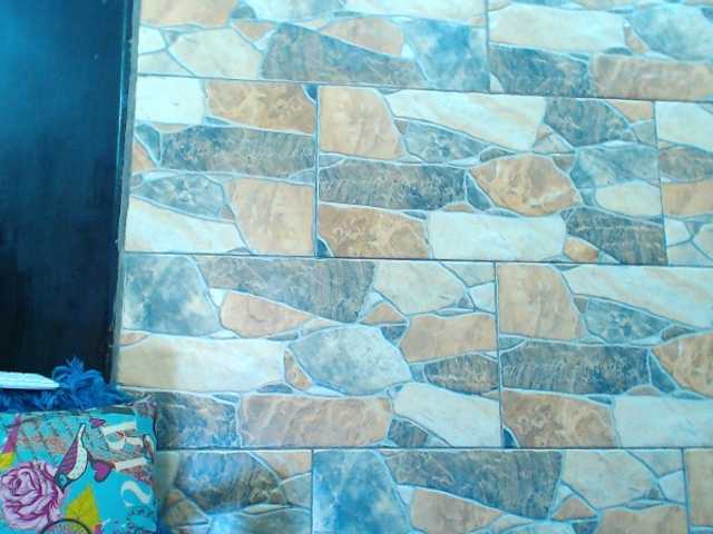 Live sex webcam photo for luna5rusell #276244695