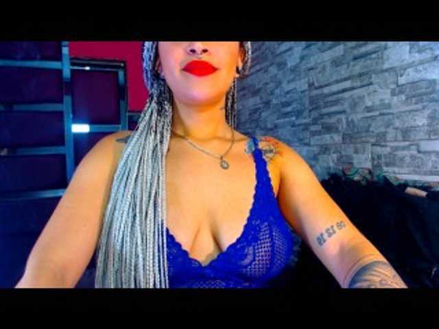 Live sex webcam photo for luna5rusell #276527562