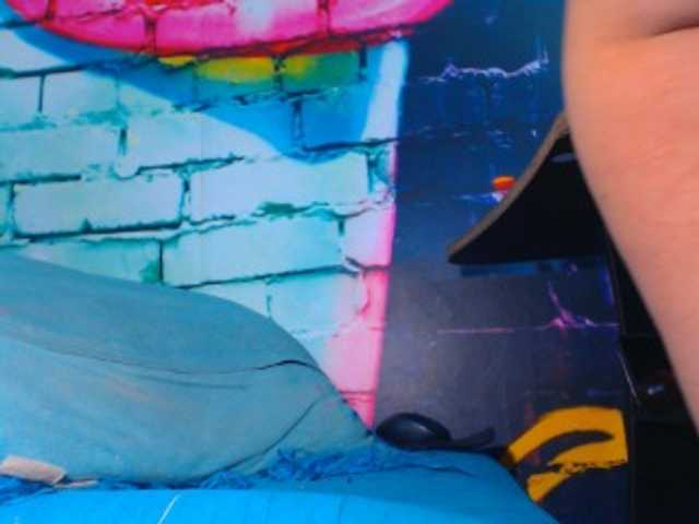 Live sex webcam photo for luna5rusell #276689652