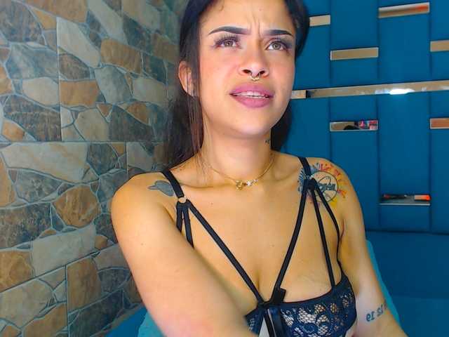 Live sex webcam photo for luna5rusell #276931568